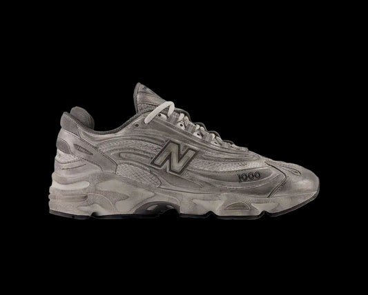 New Balance 1000 Silver Distressed