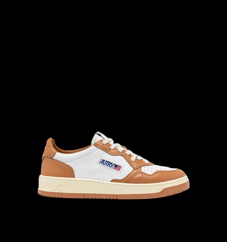 MEDALIST LOW BICOLOR SNEAKERS WHITE AND SAND STORM LEATHER - VESTRA