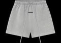Fear of God Essentials Classic Fleece Sweatshort Concrete Heather.