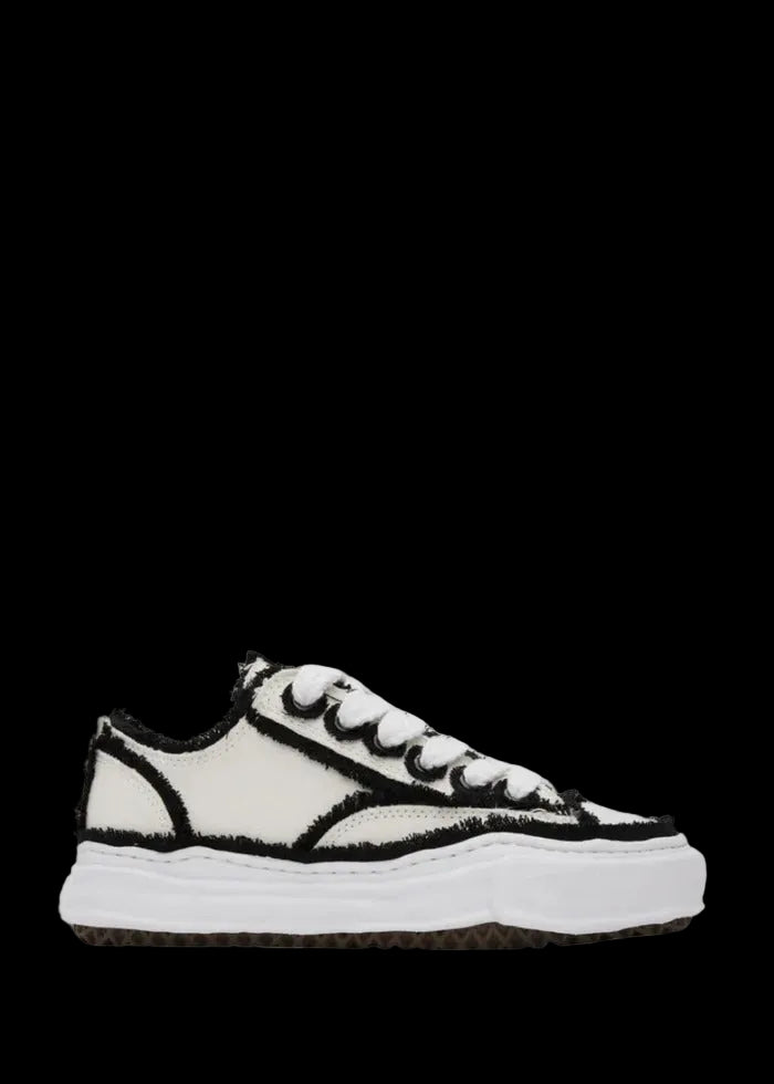 Maison Mihara Yasuhiro White Peterson