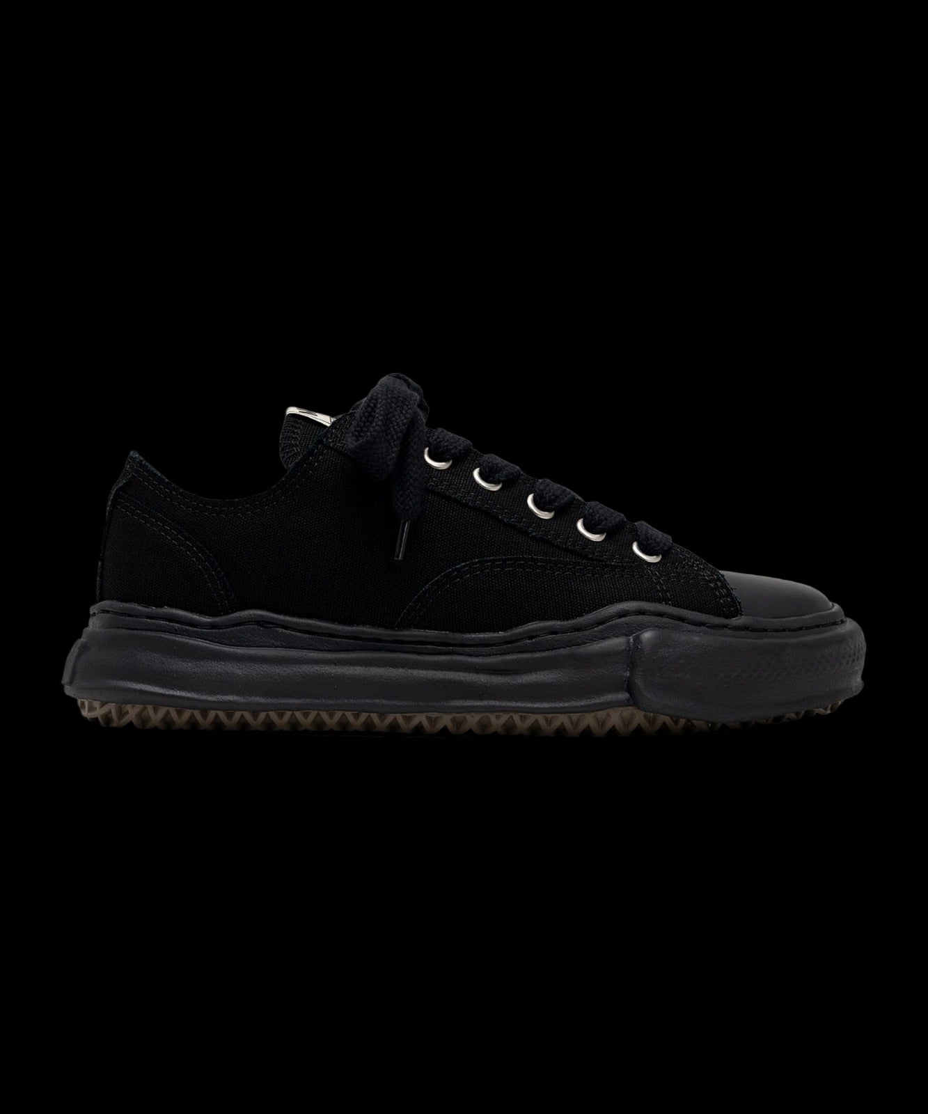 Maison Mihara Yasuhiro Low-top Sneaker Black/Black - VESTRA